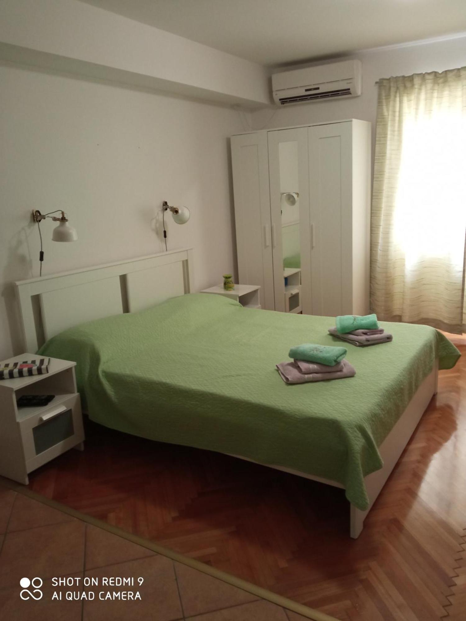 Studios Ana Mari Komiža Chambre photo